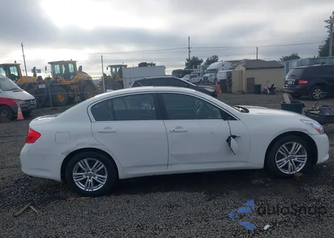 2013 Infiniti G37X из США, поврежденный, VIN JN1CV6AR4DM768404